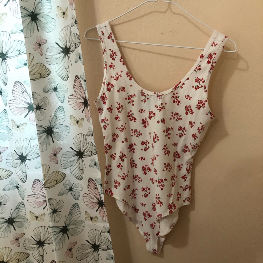 Floral bodysuit